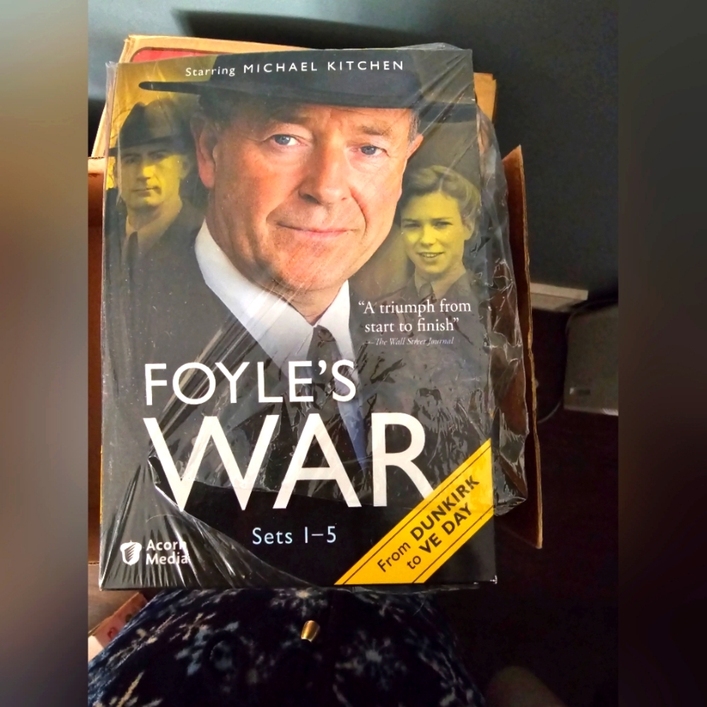 Foyle's War Crime Mystery Sets